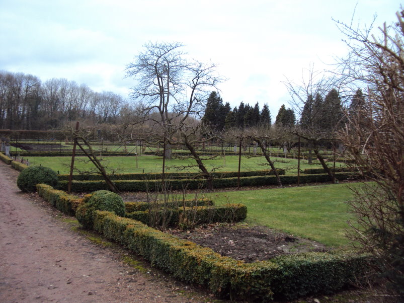 braine le comte753 les jardins.jpg